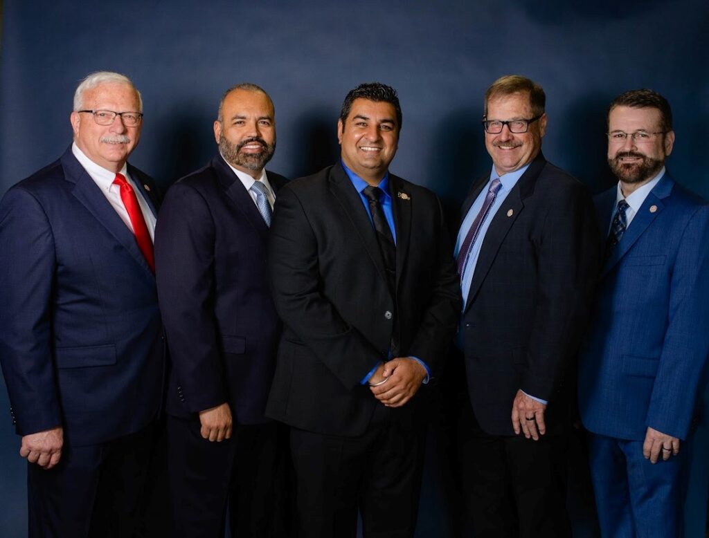 City Council Members From left to right City of Manteca City Council Members Charlie Halford, Jose Nuño, Mayor Gary Singh, Vice Mayor David Breitenbucher, and Mike Morowit.